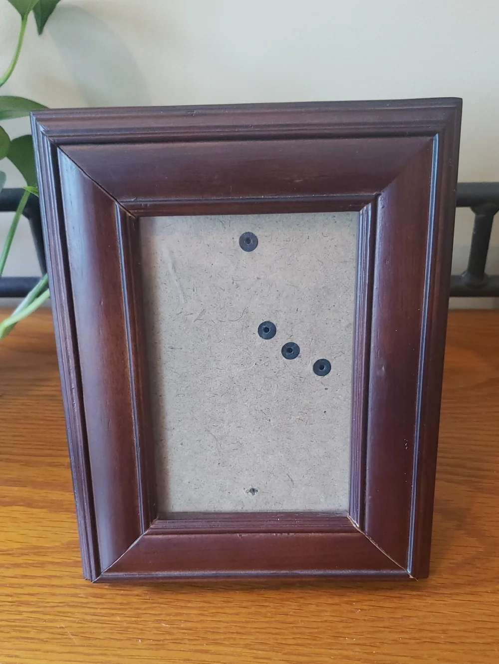 Vtg (2) Brown & Brown/Gold Picture Frame Set - Holds 4x6 Photos